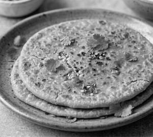 Paneer paratha