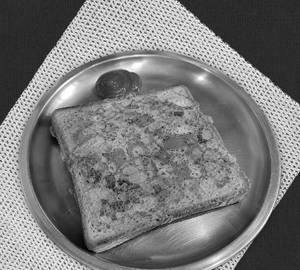 Bread omelette