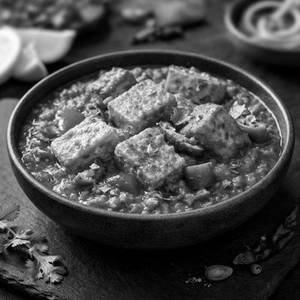 Hyderabadi Paneer Masala