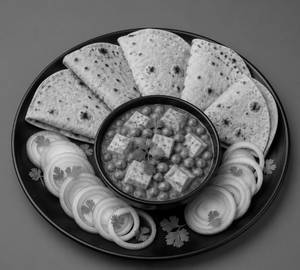 Matar Paneer With 5 Tawa Roti