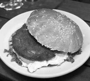 Veg Aloo Tikki Burger