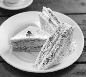 Bombay vegetable sandwich
