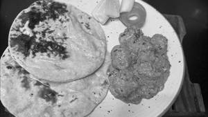 Tawa roti (3pic) with Dum Aloo (4pcs)