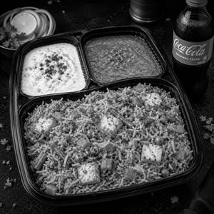 Lucknowai Biryani  Box Combo+ Roasted Papad