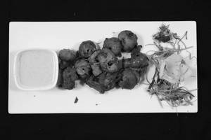 Peri Peri Mushroom Tikka [Serves 1, 8 Pieces]
