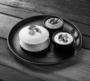 Idly Set ( 2 Pcs Of Idly Served With 1 Chutney)