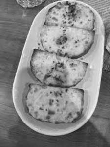Gorillas Sp. Garlic Bread