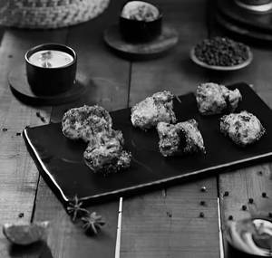 Chicken Kali Mirch Tikka [Full, 10 Pieces]