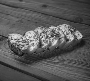 Tandoori Garlic Bread