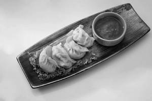 Paneer momos(fried)