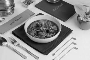 Chicken Manchurian [semi Gravy]