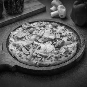 Garden Special Pizza (farmhouse)