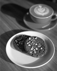Chocolate Pistachio Cookie