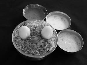 Hyderabad Paneer Biryani [Single, 750 Ml]
