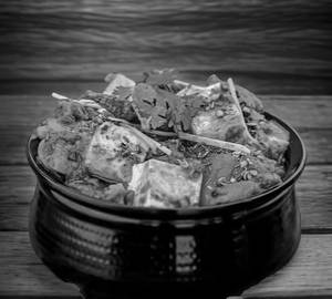 Handi paneer