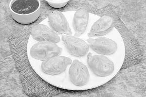 Veg Steam Momos (online)