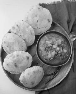 Puri Aloo