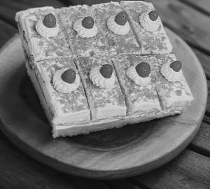Butterscotch pastry