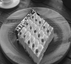 Pineapple pastry [1 piece]