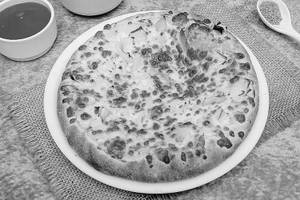 Onion Pizza