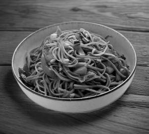 Veg chowmin [full]