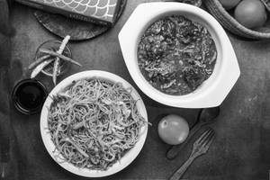 Chowmein + Manchurian Gravy