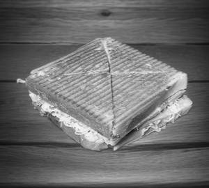 Veg Cheese Grilled Sandwich(Jumbo)