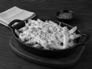 Cheese Loaded Peri Peri Fries