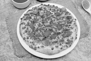 Tomato Pizza
