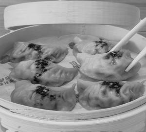 Chicken momos