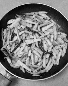 Aloo Bhujia           