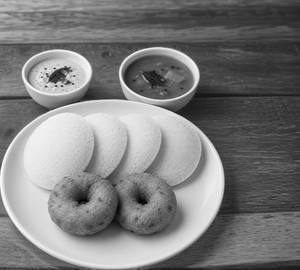 Idli Vada Combo