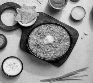 Hare Pyaaz Aur Lehsoon Ki Khichdi