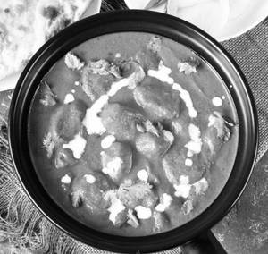 Chicken Butter Masala [Bone]
