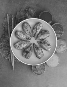Paneer Tikka Crispy Momos ( 8 Pcs )
