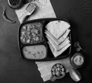 Chole Masala Mini Thali