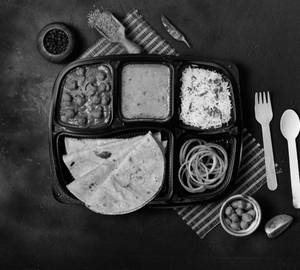 Chole Masala Fix Thali
