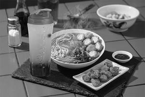 Kimchi Chicken Ramen + K Pops Chinese Chilli + Any Fizz Combo