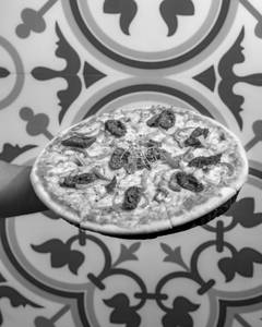 Dilli 6 Gosht Pizza