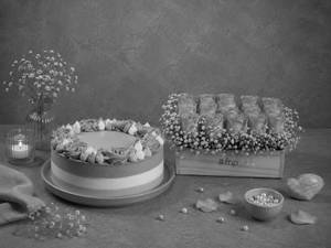 Rose Cake Ensemble