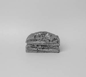 Stuffed Pistachio Choco Chip Cookie