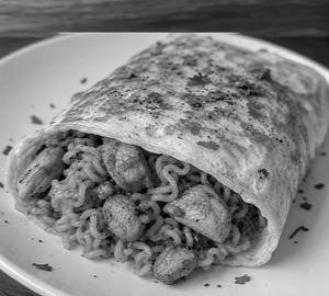 Chicken And Maggi Omelette
