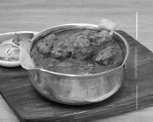 Chicken Handi Gawran