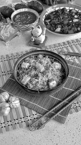 Burnt Garlic Fried Rice With Dragon Paneer