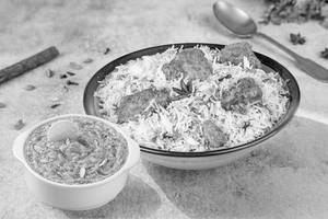 Lucknowi Chicken Dum King Biryani (Serves 2) with Chicken Haleem (660 Gm)