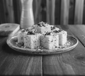 Mix Dhokla 250 Gms [Besan And Rava]