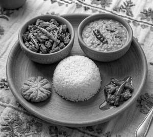 Pahuna Bhindi Bhujia Thali