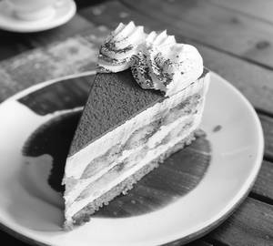 Tiramisu Cheesecake Slice