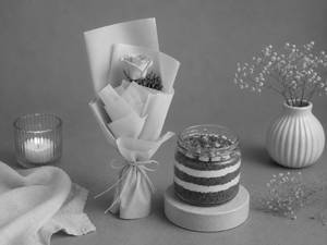 Velvet Blush Rose Jar