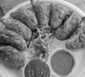 Paneer Fried Momos 6 Pcs